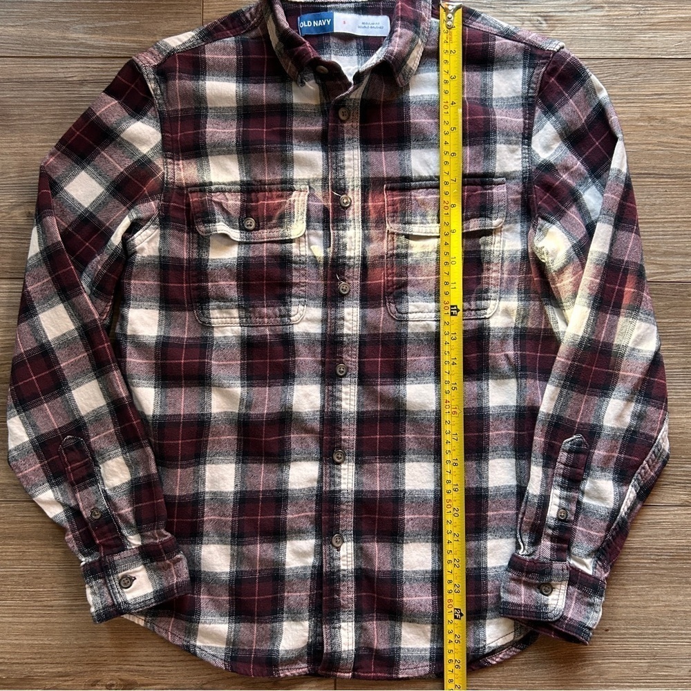 Old Navy | Double Brushed Flannel Shirt in Maroon/Black/White Plaid (Small) - Picture 5 of 11